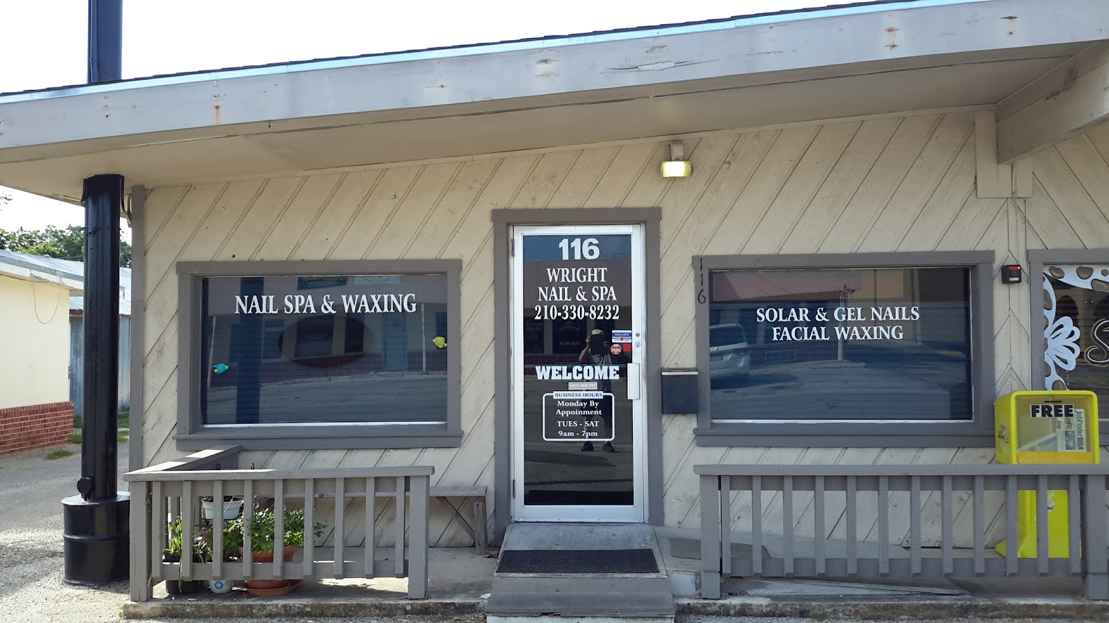 Wright Nails & Spa nail photo 3